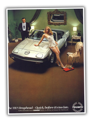 Illustration for article titled Triumph Once Tried To Sell Their Cars As Furniture Replacements